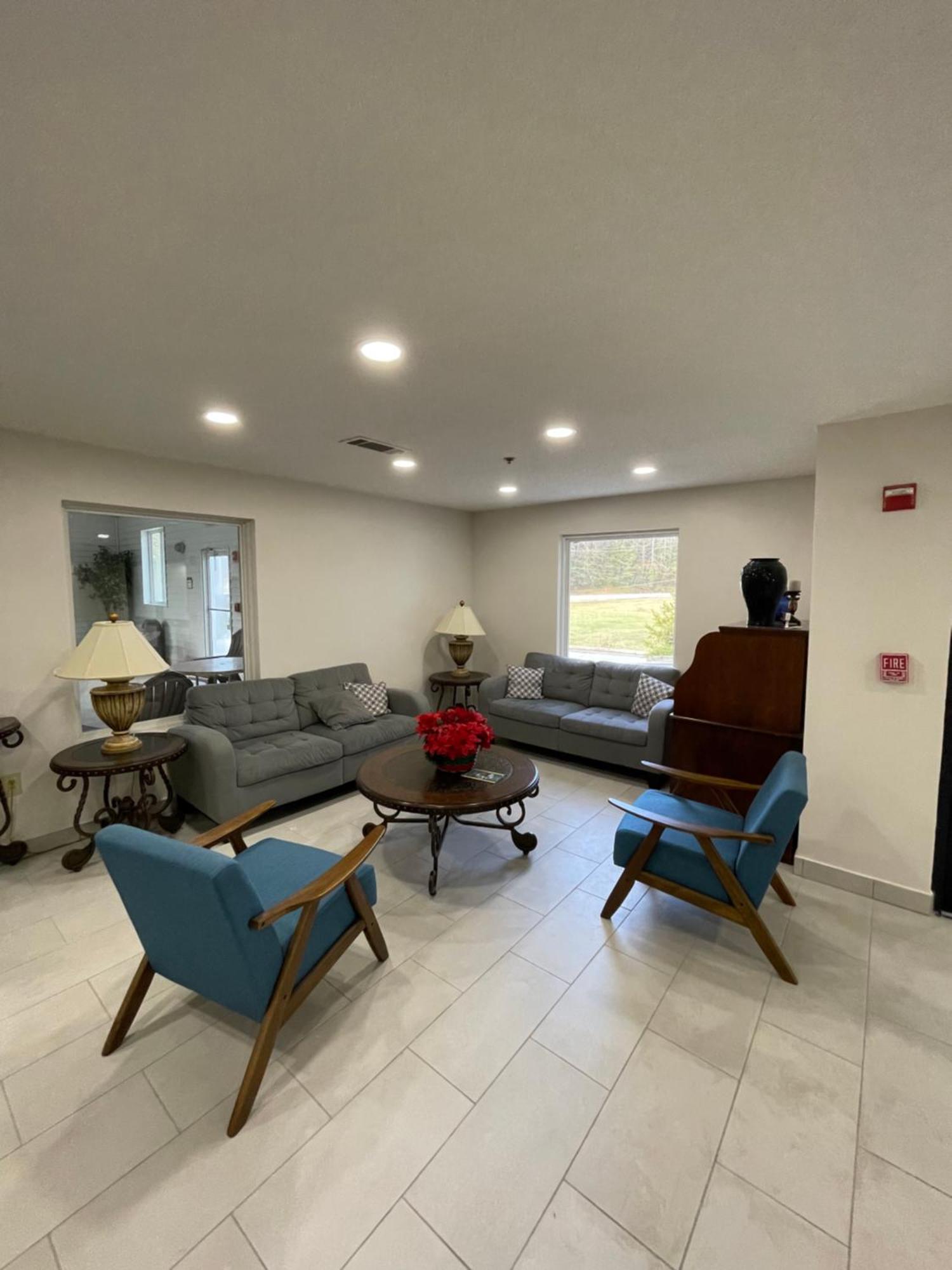 Clarion Pointe-Dillard Near Blue Ridge Mountains Hotel Buitenkant foto